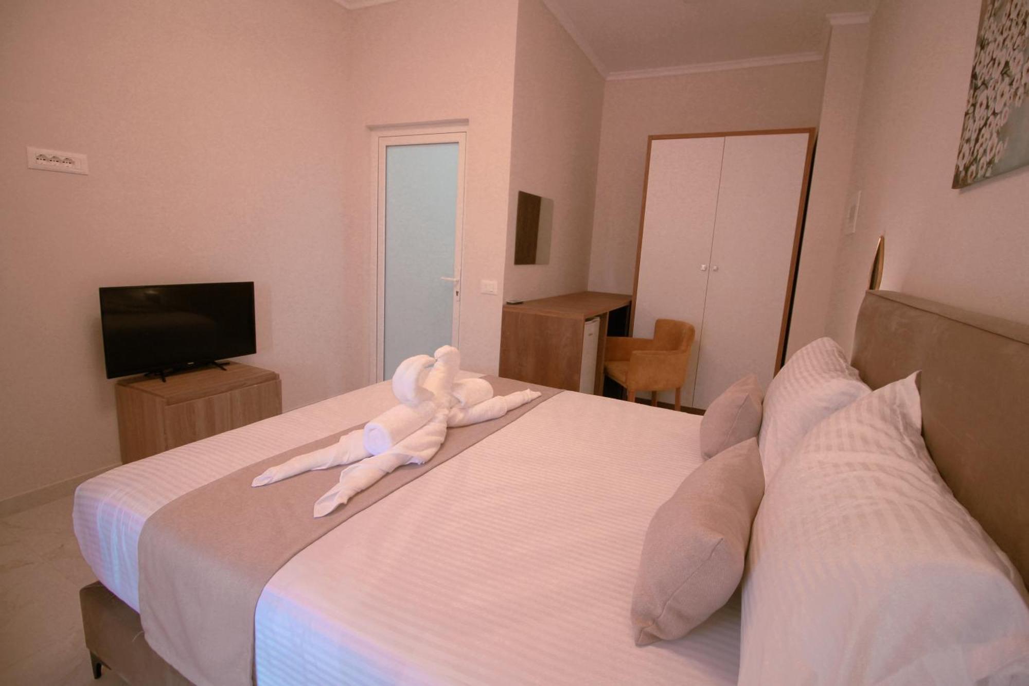 Hotel Gusto Di Casa Ksamil
